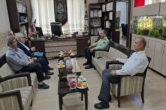 دیدار رئیس کانون بازنشستگان استان قزوین با فرمانده انتظامی استان